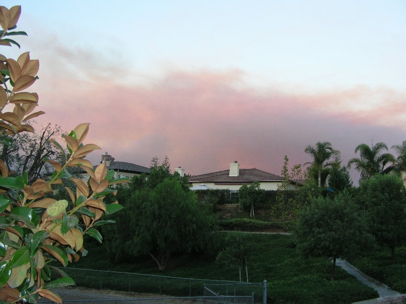 ../Images/simi-valley-fires-13.jpg