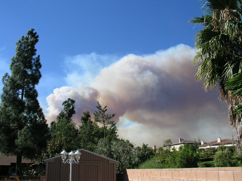 ../Images/simi-valley-fires-15.jpg