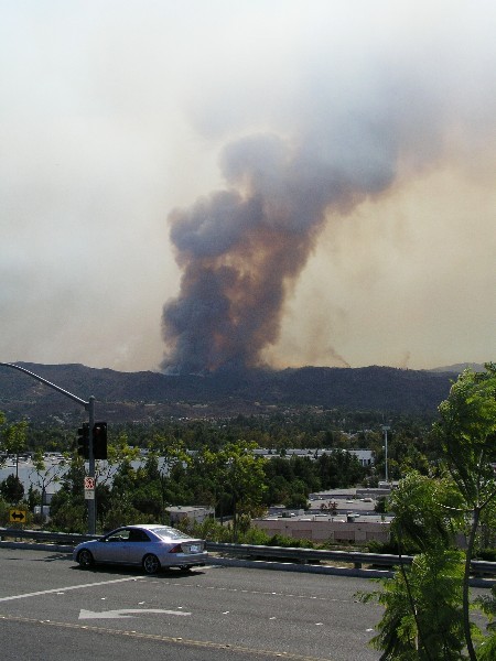 ../Images/simi-valley-fires-32.jpg