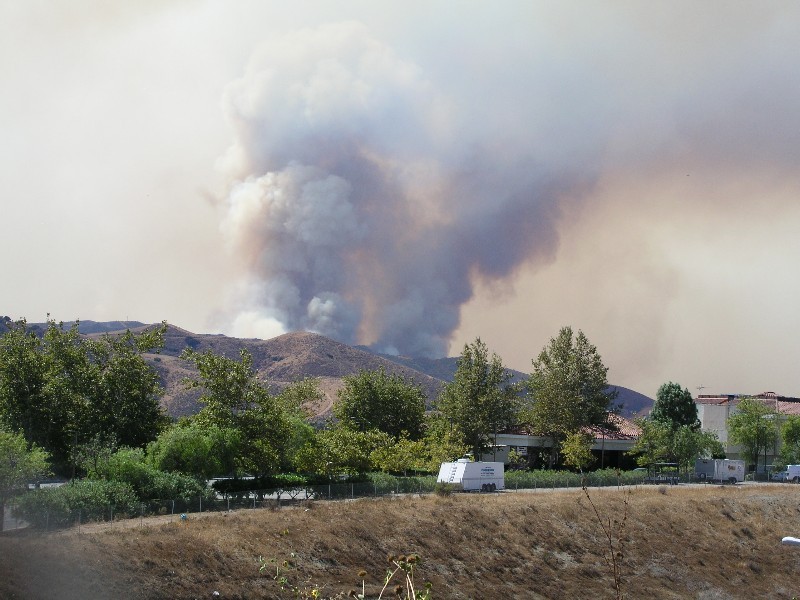 ../Images/simi-valley-fires-37.jpg
