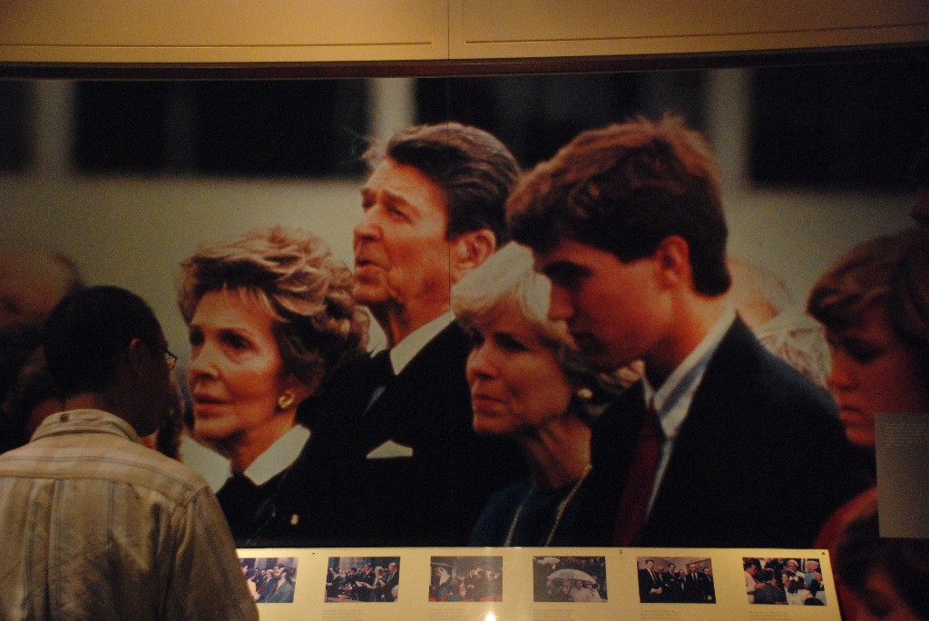 ../Images/reagan-library-BU.jpg