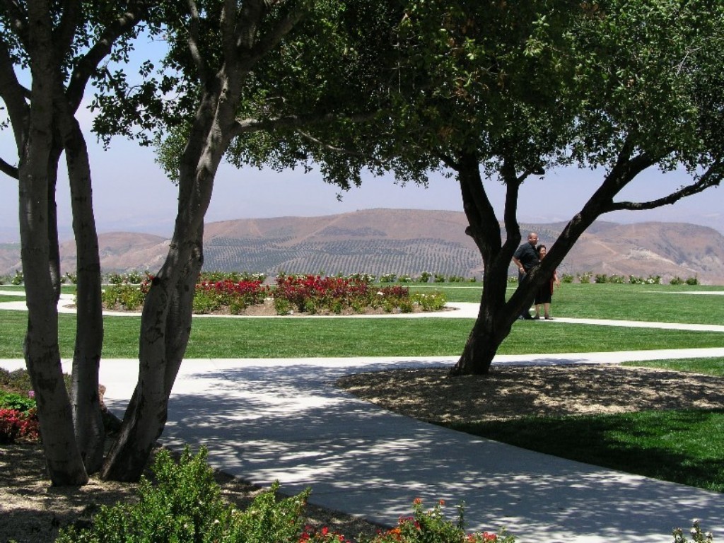 ../Images/reagan-library-ET.jpg