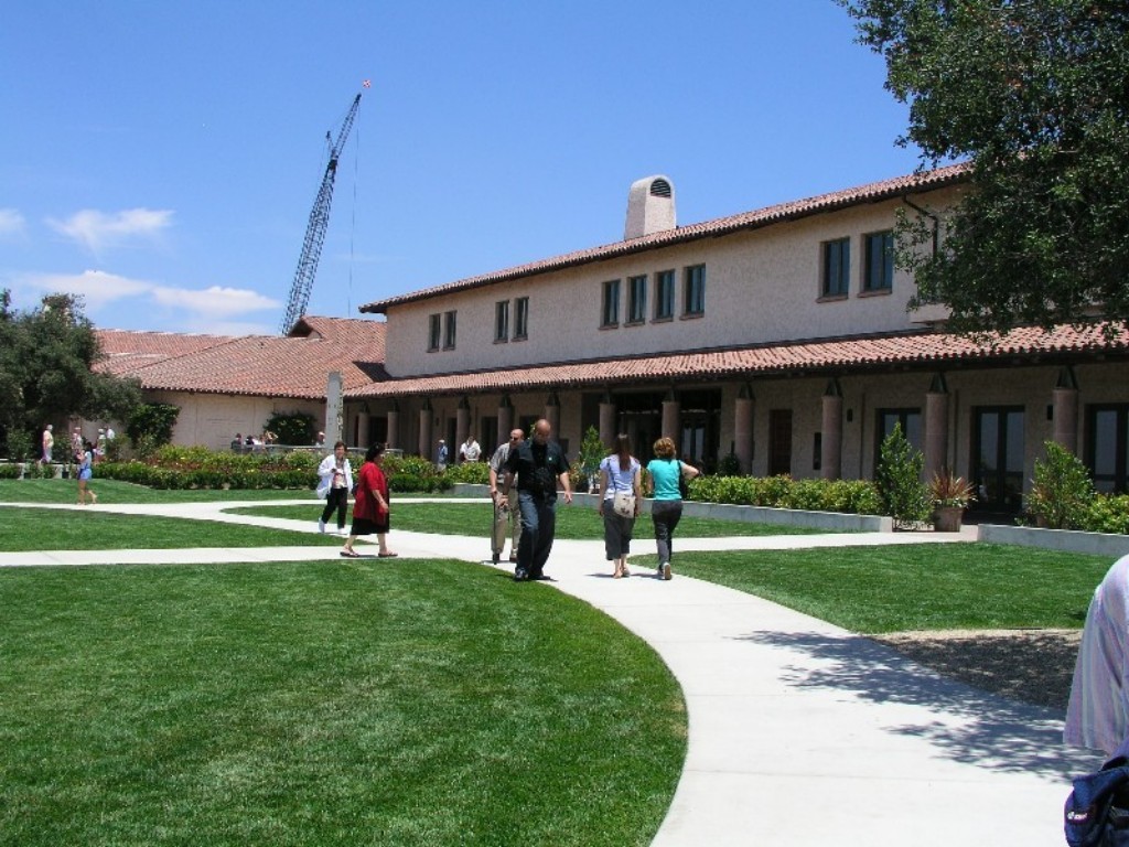 ../Images/reagan-library-EV.jpg